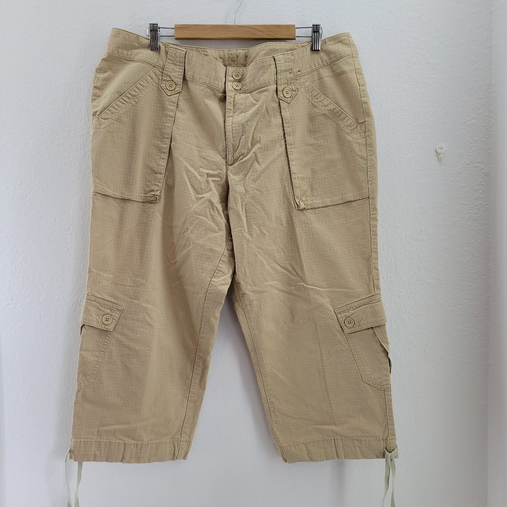 VENEZIA 18 Cargo Capris Women size 18 drawstring pant legs button details *flaw